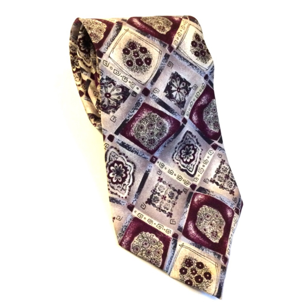 Select Edition men’s silk necktie